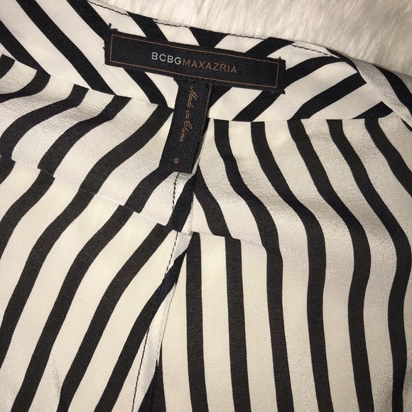 🚫SOLD {BCBGMaxAzria} 100% Silk Blouse - Picture 5 of 6